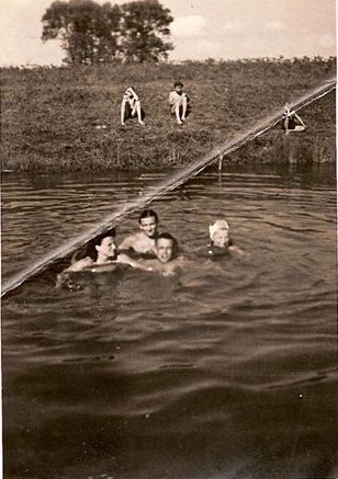 U Jezírka r.1940